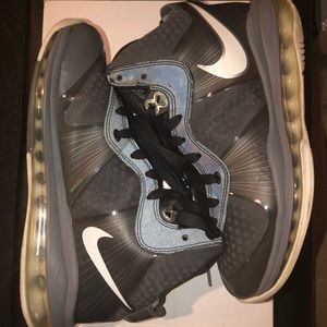 LeBron 8